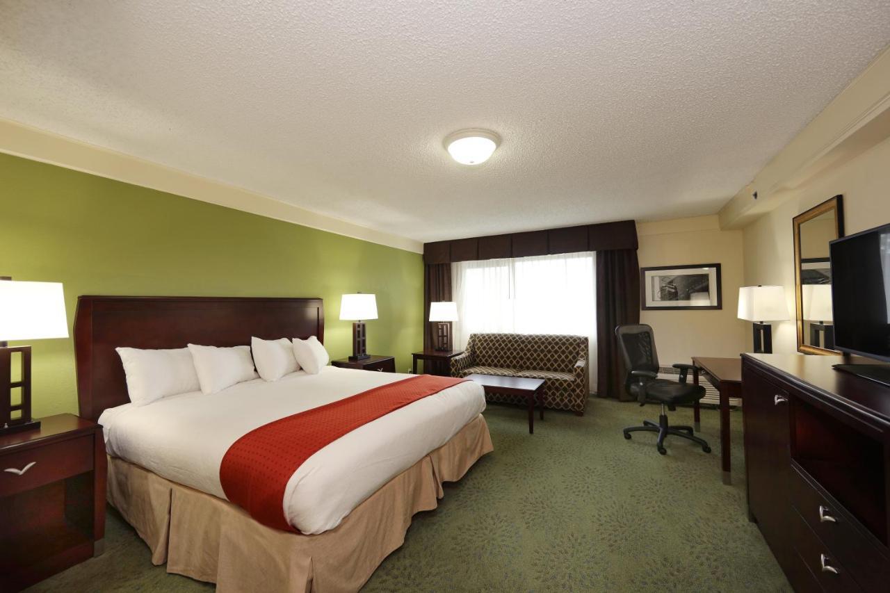 Holiday Inn Athens - University Area Екстер'єр фото