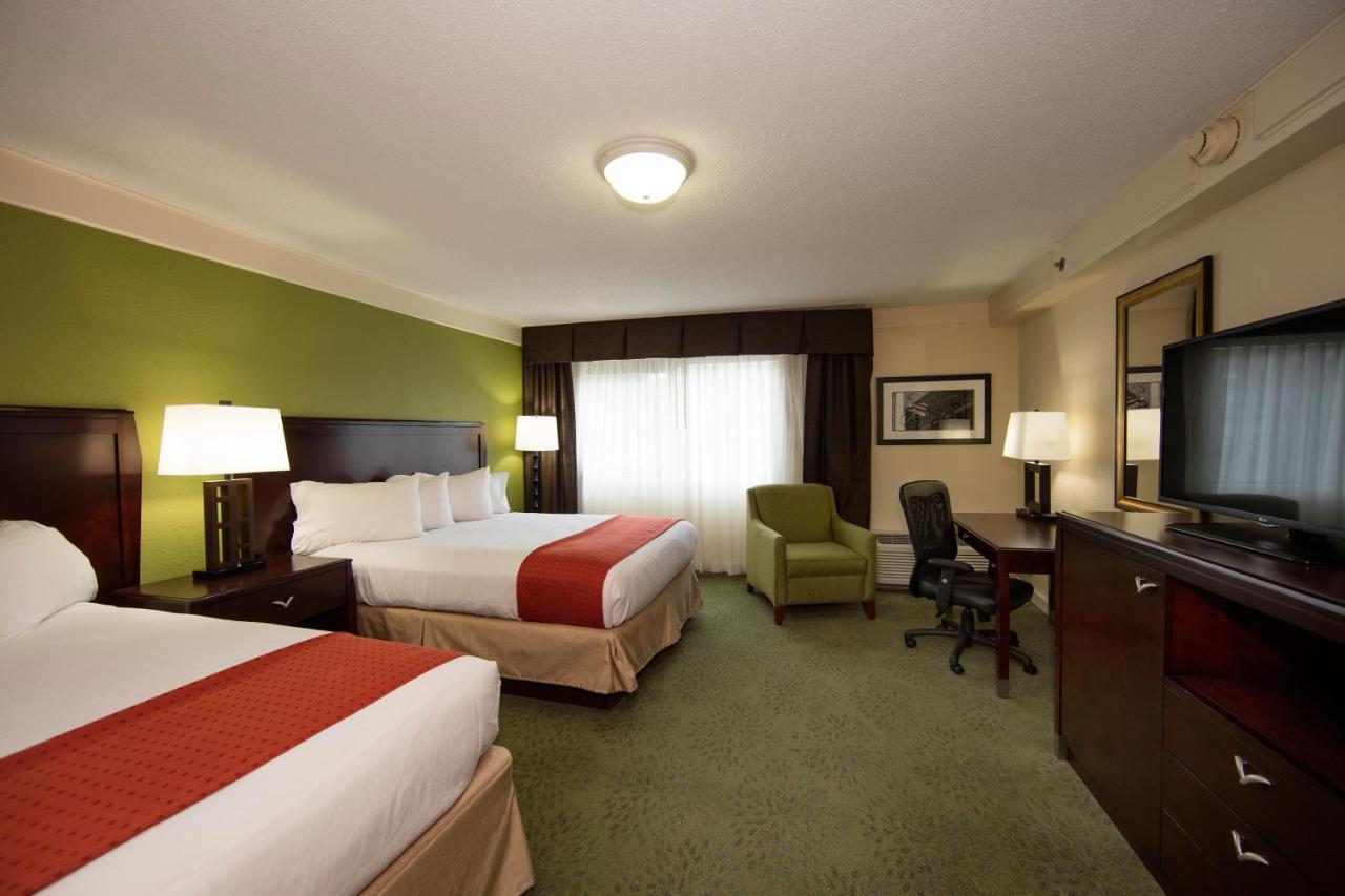 Holiday Inn Athens - University Area Екстер'єр фото